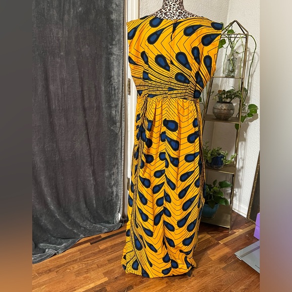 Let’s take a trip in this handmade African print floor length dress. - Picture 5 of 5